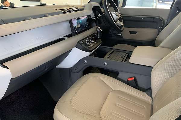 2020 Land Rover Defender 110 P400 S L663