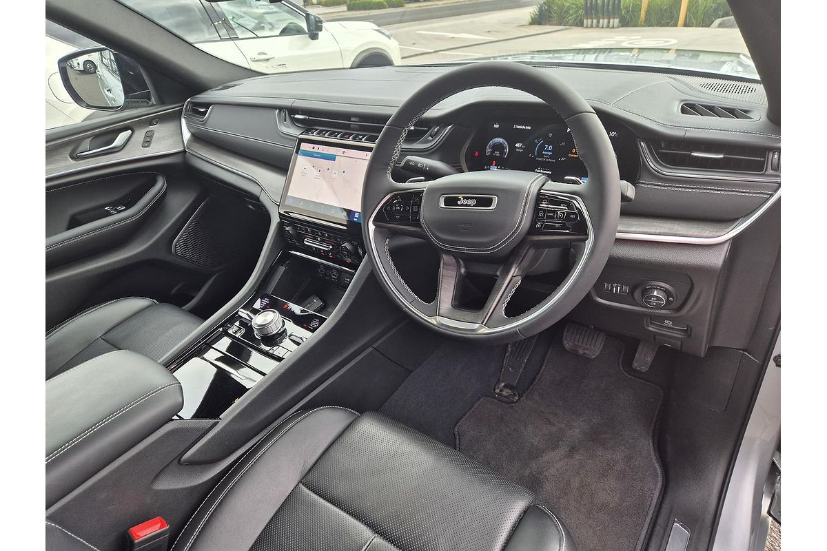 2023 Jeep Grand Cherokee Overland WL
