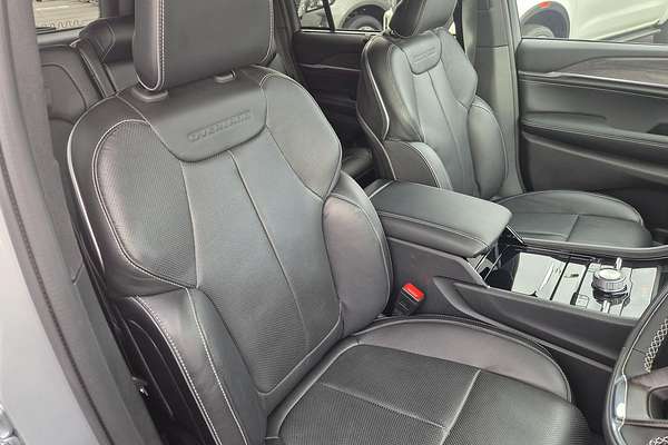 2023 Jeep Grand Cherokee Overland WL