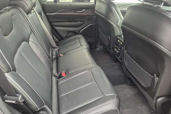 2023 Jeep Grand Cherokee Overland WL