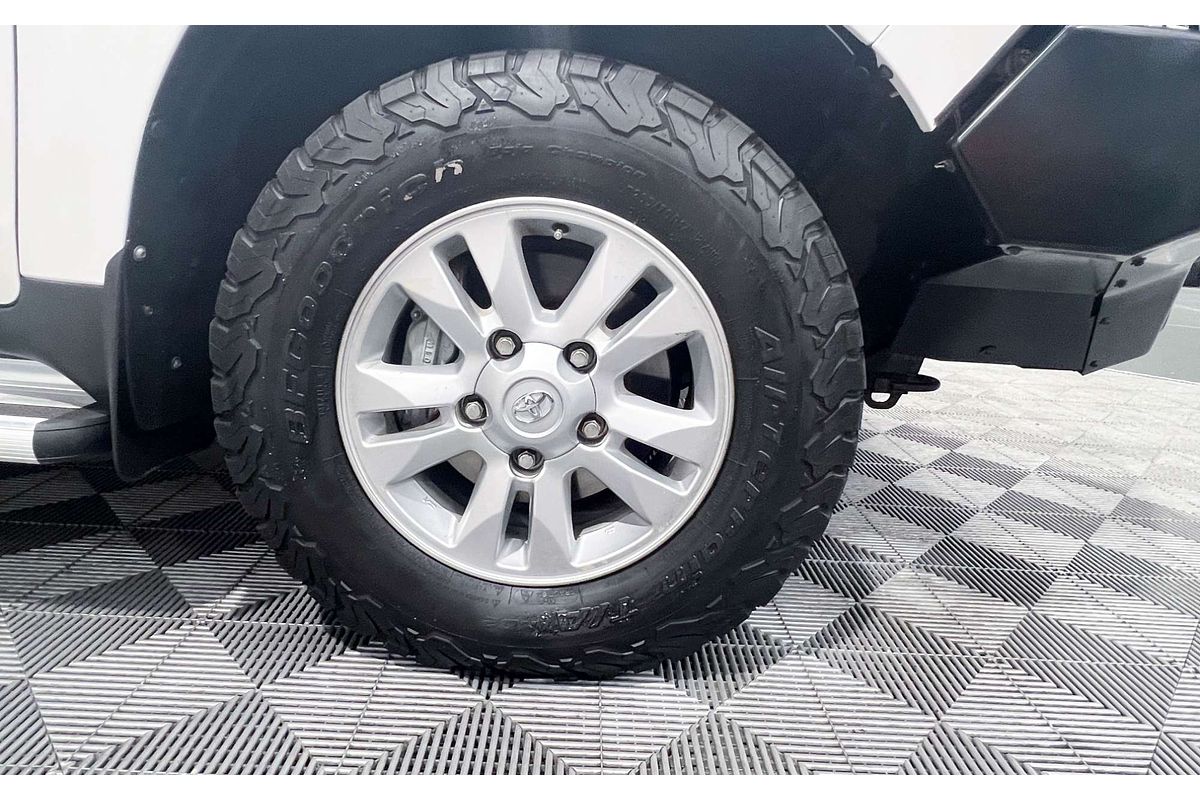 2020 Toyota Landcruiser GX VDJ200R