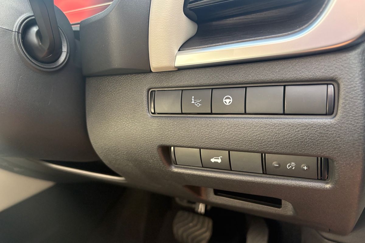 2025 Nissan X-TRAIL Ti T33