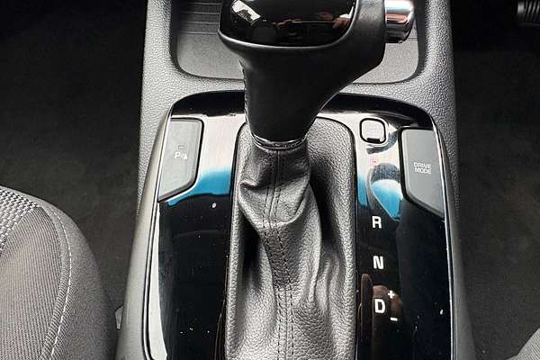 2017 Kia Cerato Sport YD