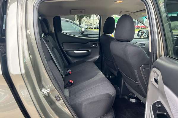 2017 Mitsubishi Triton GLS MQ 4X4