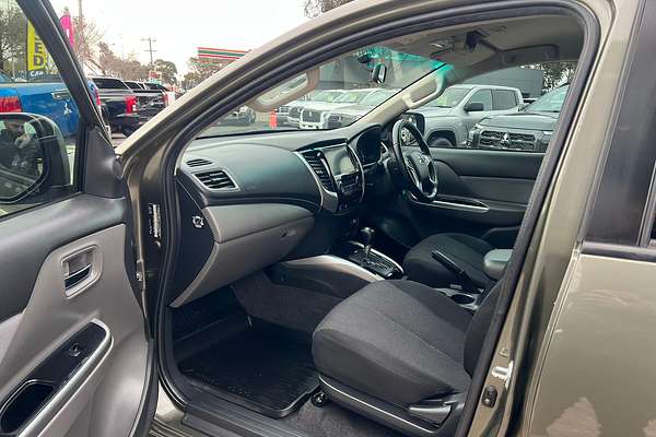 2017 Mitsubishi Triton GLS MQ 4X4