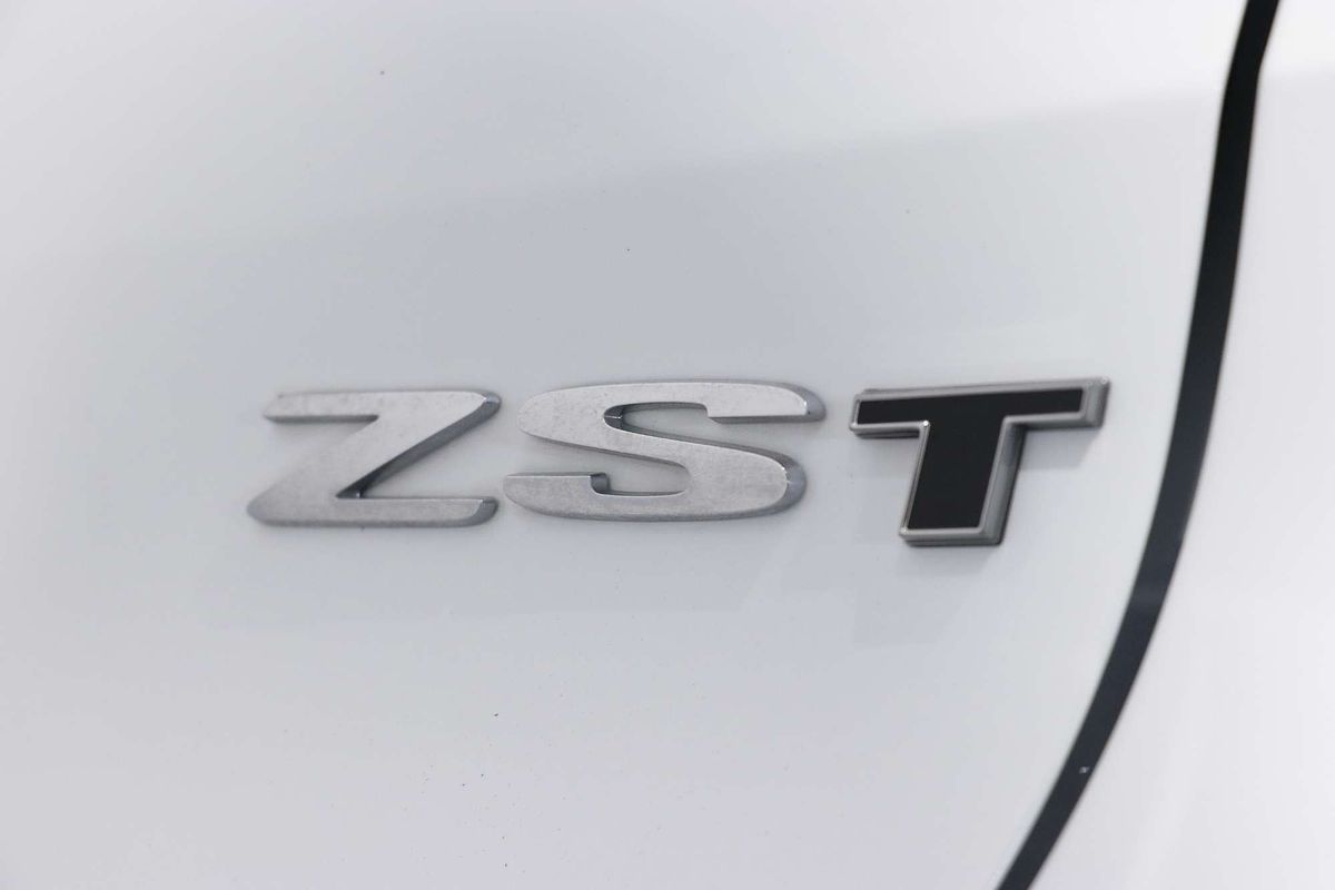 2023 MG ZST Core