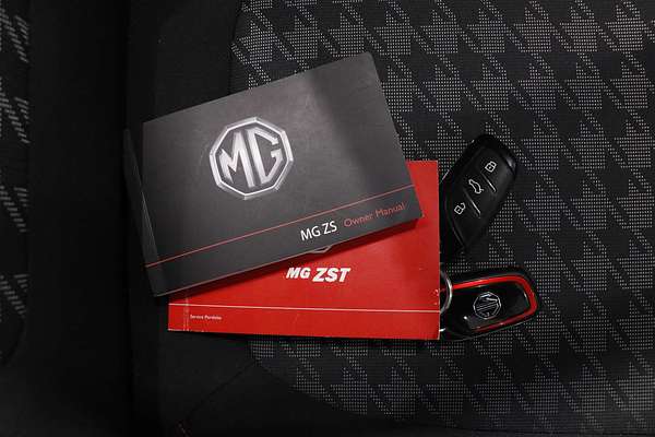 2023 MG ZST Core