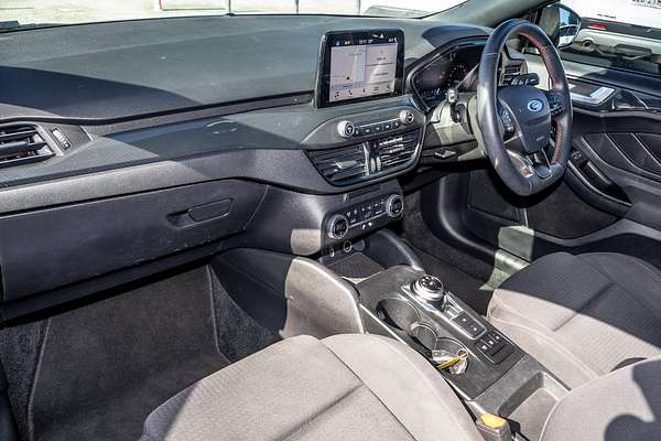 2018 Ford Focus ST-Line SA