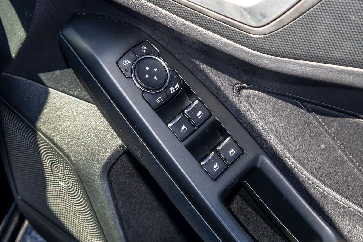 2018 Ford Focus ST-Line SA