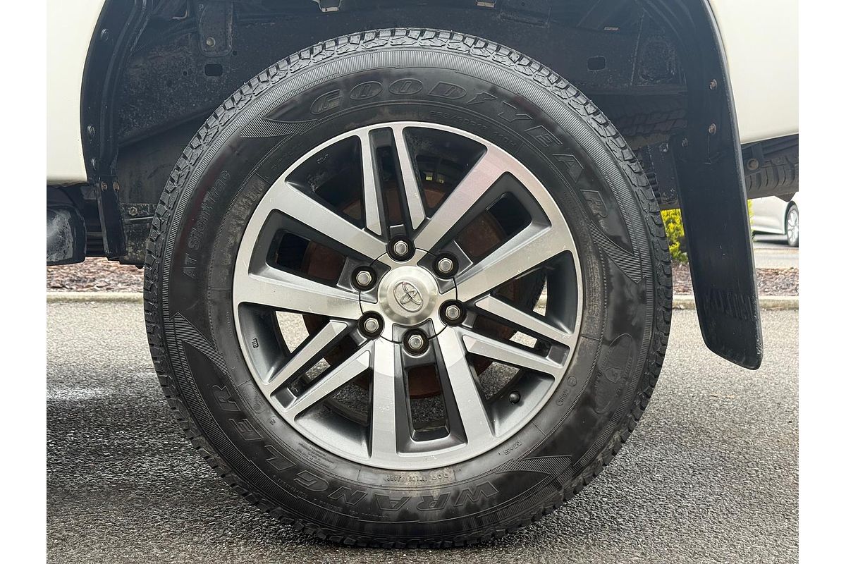 2019 Toyota Hilux SR5 GUN126R 4X4