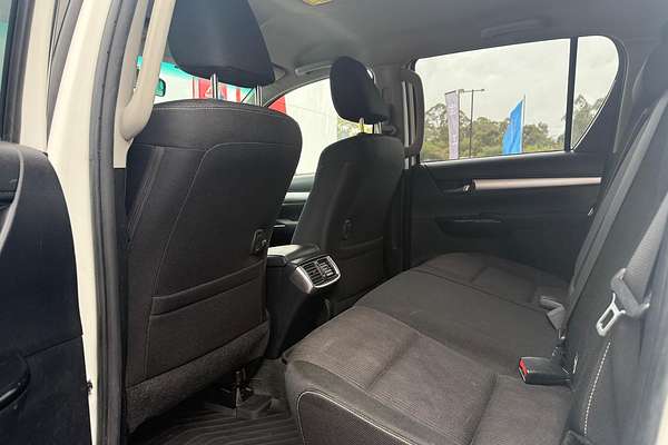 2019 Toyota Hilux SR5 GUN126R 4X4