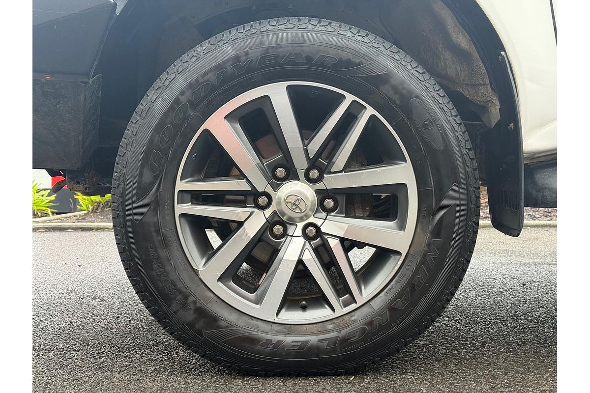 2019 Toyota Hilux SR5 GUN126R 4X4