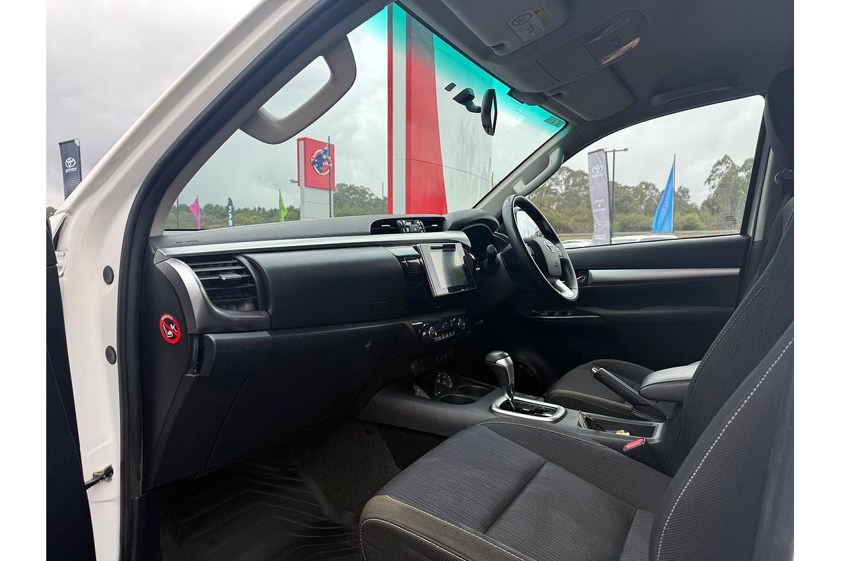 2019 Toyota Hilux SR5 GUN126R 4X4