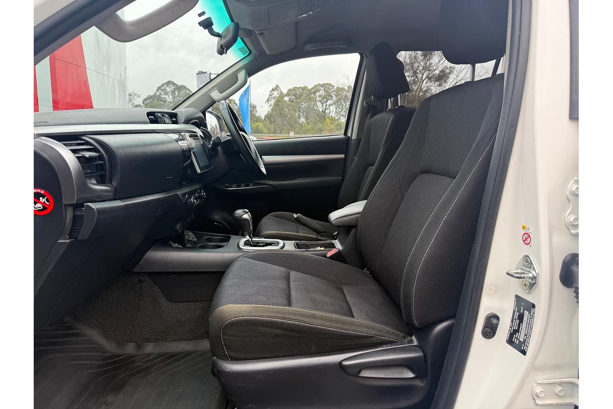 2019 Toyota Hilux SR5 GUN126R 4X4