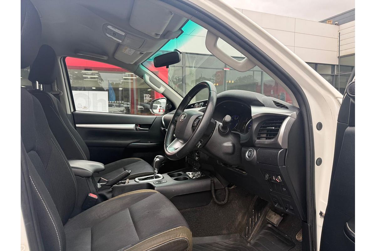 2019 Toyota Hilux SR5 GUN126R 4X4