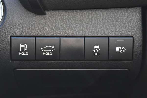 2024 Toyota Camry Ascent AXVH70R