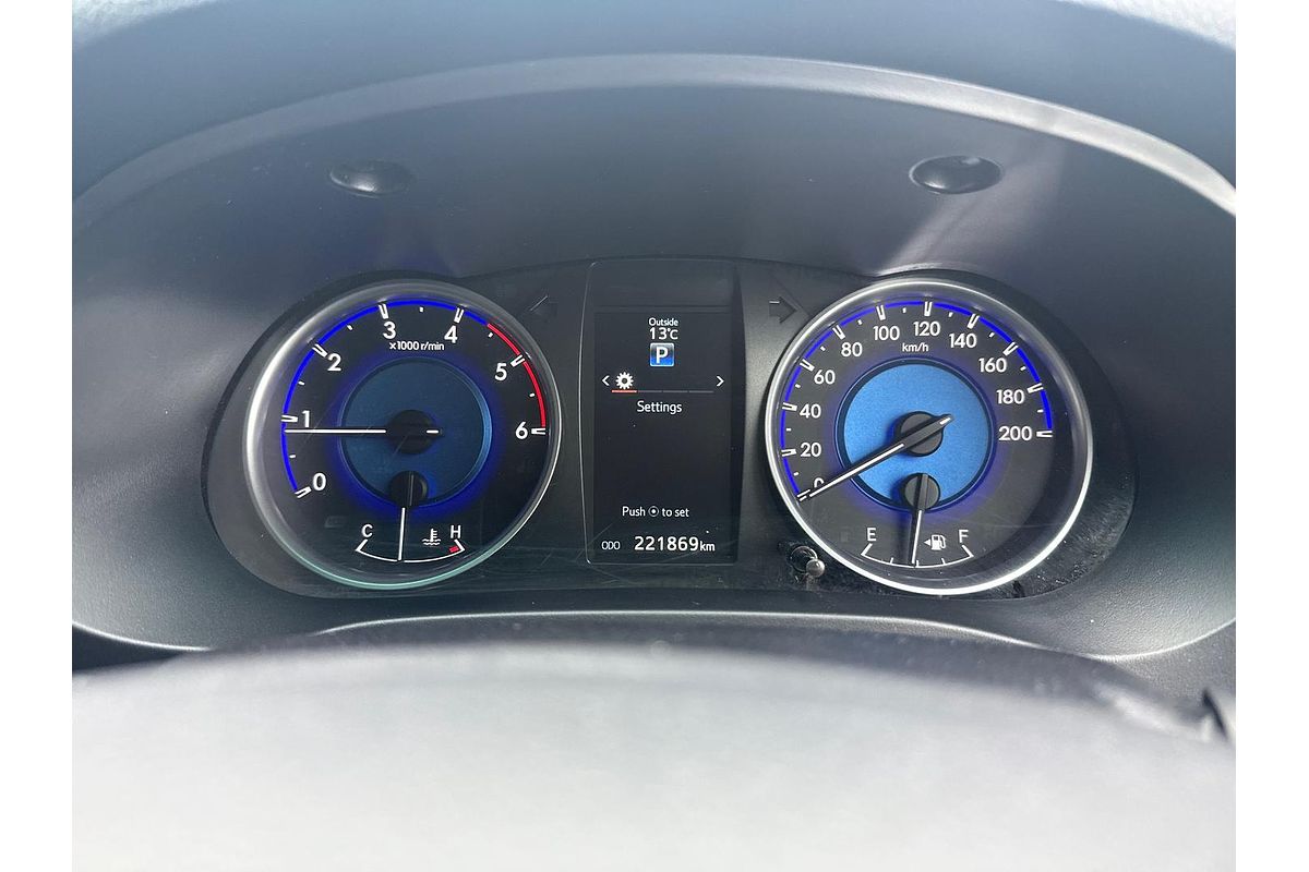 2019 Toyota Hilux SR5 GUN126R 4X4