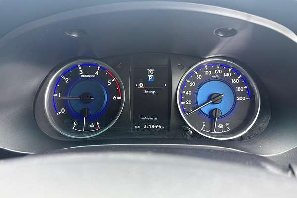 2019 Toyota Hilux SR5 GUN126R 4X4