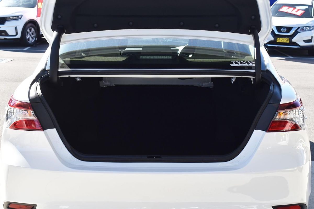 2024 Toyota Camry Ascent AXVH70R