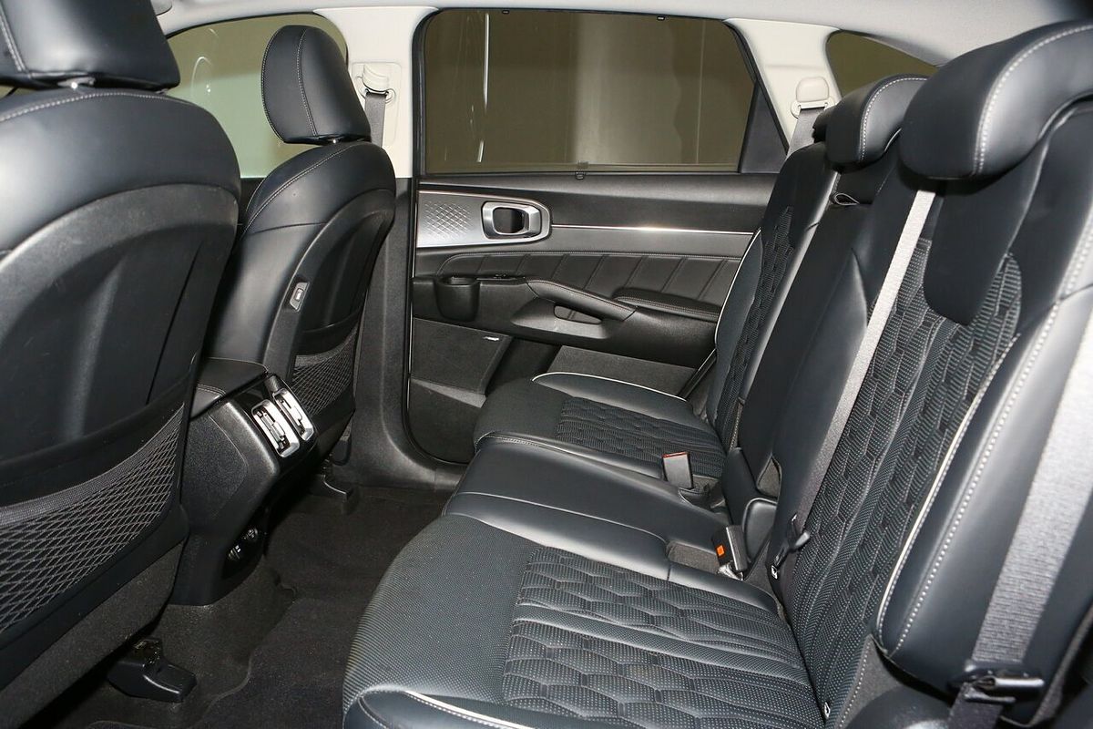 2021 Kia Sorento GT-Line MQ4