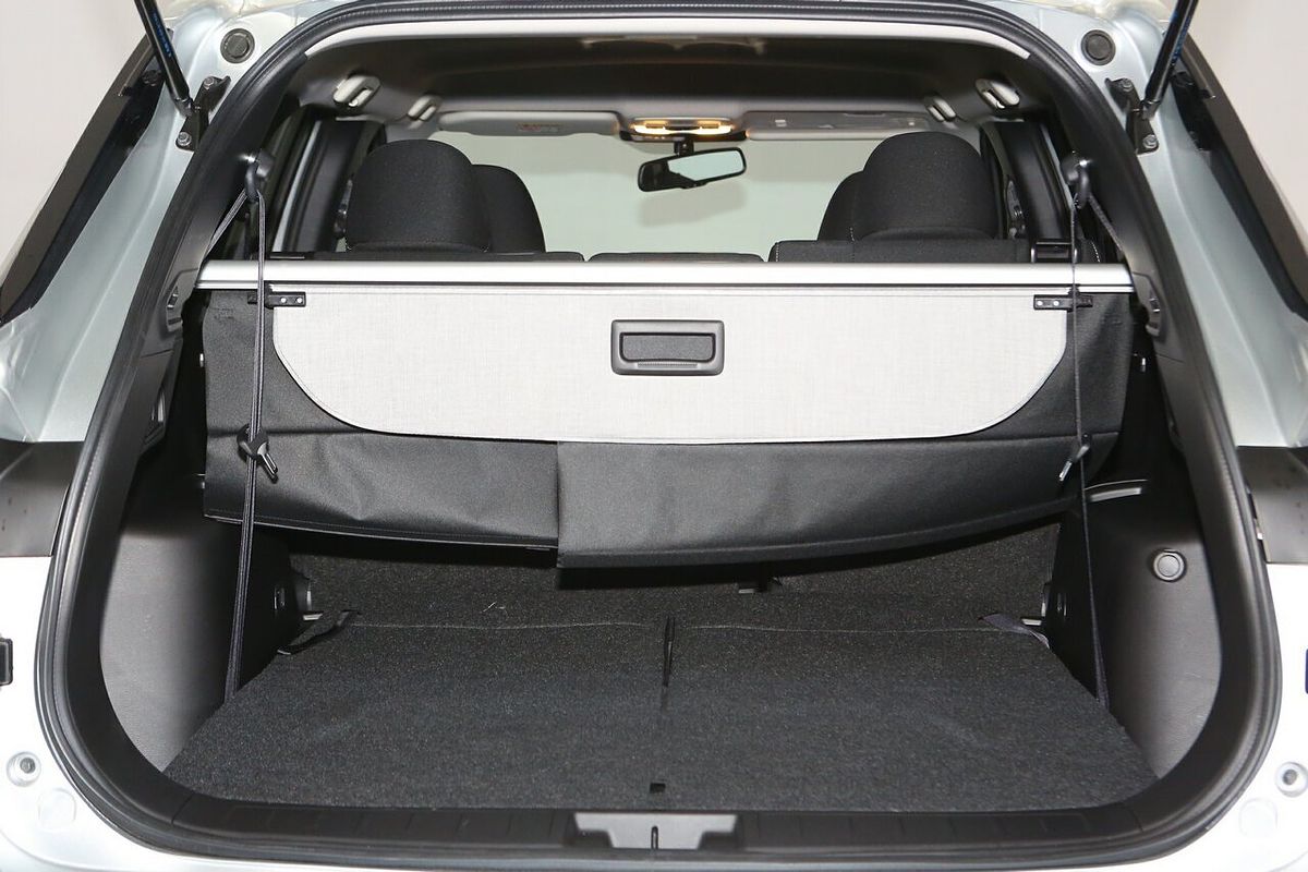2024 Mitsubishi Outlander LS ZM