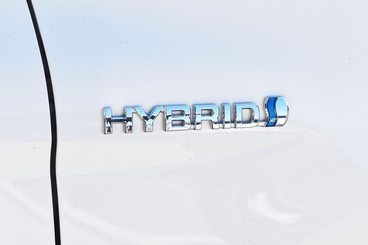 2024 Toyota Camry Ascent AXVH70R