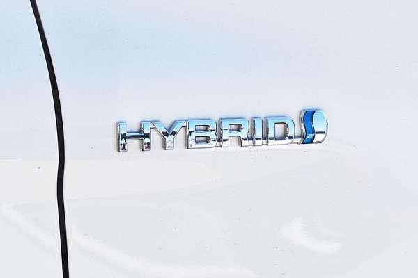 2024 Toyota Camry Ascent AXVH70R