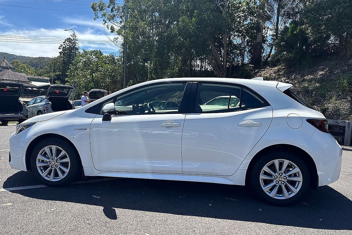2023 Toyota Corolla Ascent Sport Hybrid ZWE219R