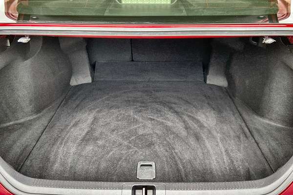 2018 Toyota Camry Ascent ASV70R