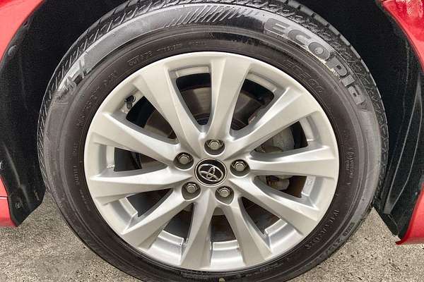 2018 Toyota Camry Ascent ASV70R