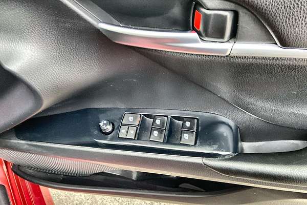 2018 Toyota Camry Ascent ASV70R