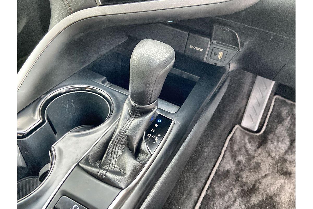 2018 Toyota Camry Ascent ASV70R