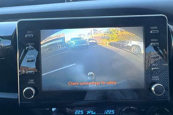 2024 Toyota Hilux SR 48V GUN126R 4X4