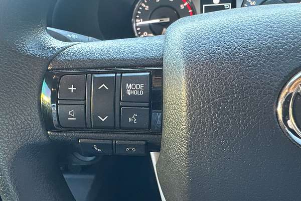 2024 Toyota Hilux SR 48V GUN126R 4X4
