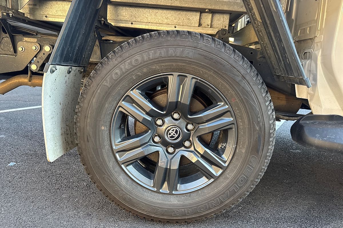 2024 Toyota Hilux SR 48V GUN126R 4X4