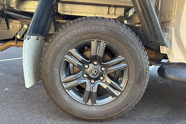 2024 Toyota Hilux SR 48V GUN126R 4X4