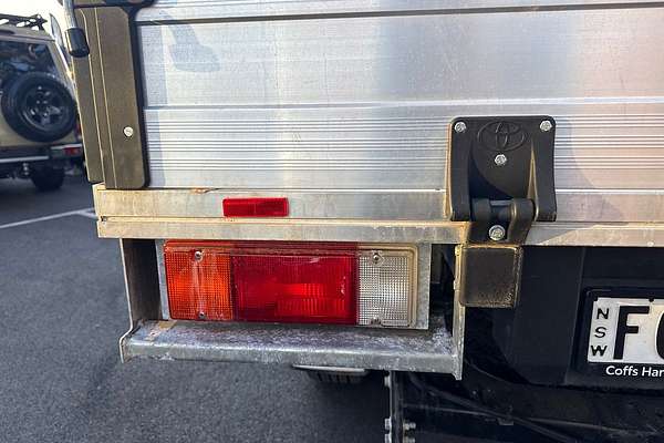 2024 Toyota Hilux SR 48V GUN126R 4X4