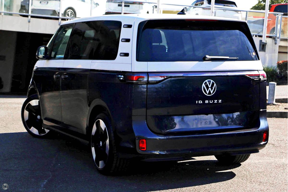 2025 Volkswagen ID. Buzz Pro BEV560 EB SWB
