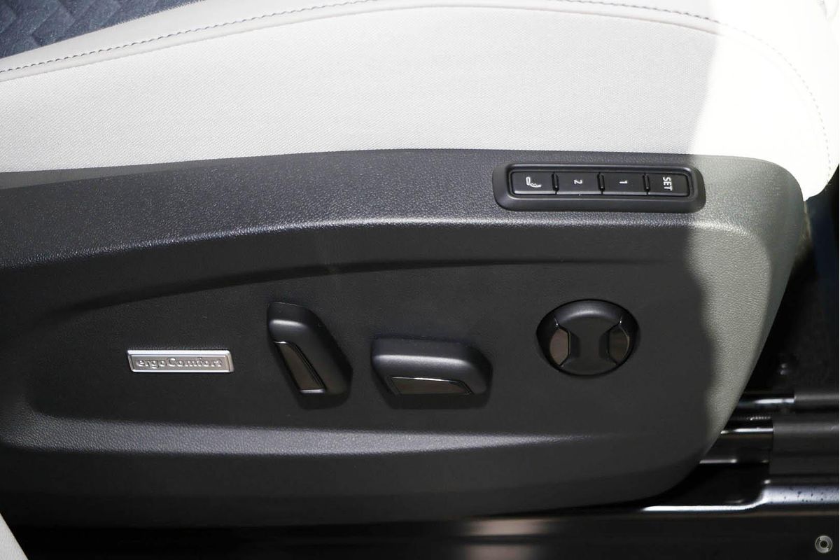 2025 Volkswagen ID. Buzz Pro BEV560 EB SWB