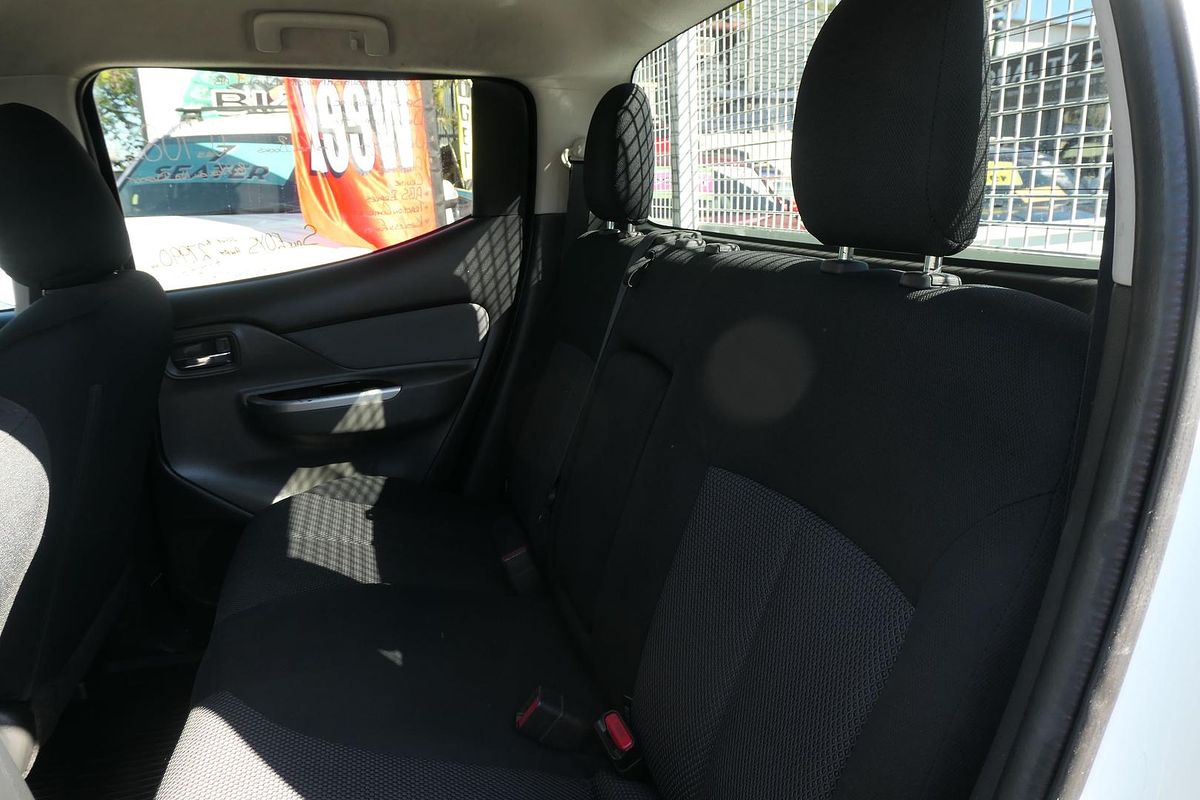 2016 Mitsubishi Triton GLS MQ 4X4