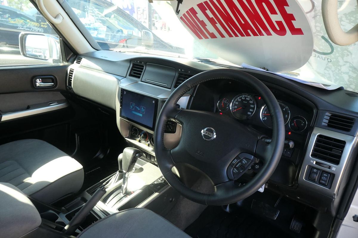 2015 Nissan Patrol ST Y61