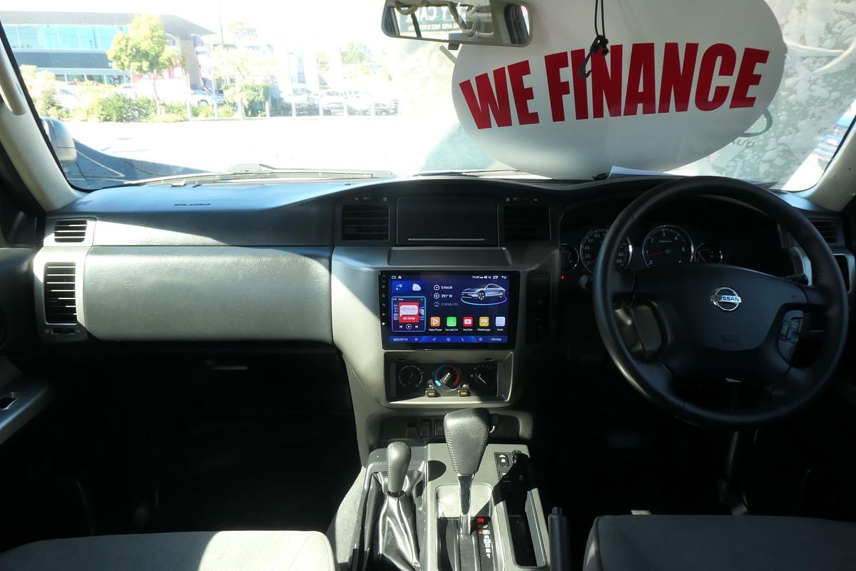 2015 Nissan Patrol ST Y61