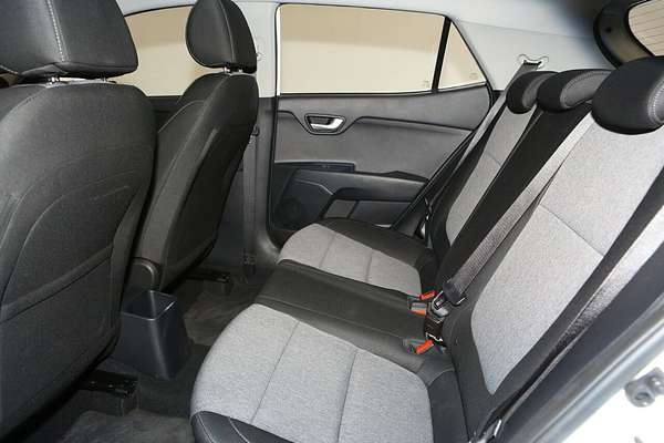 2024 Kia Stonic S YB