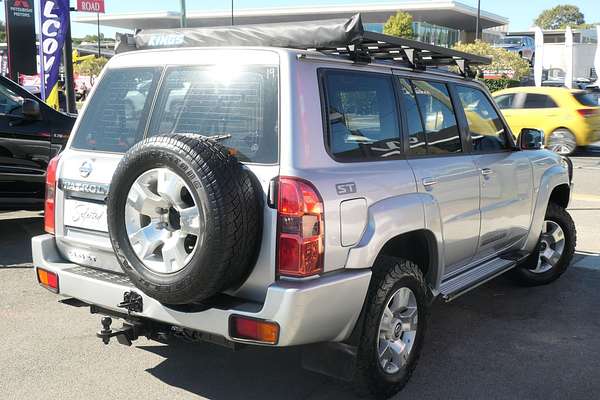 2011 Nissan Patrol ST GU 7