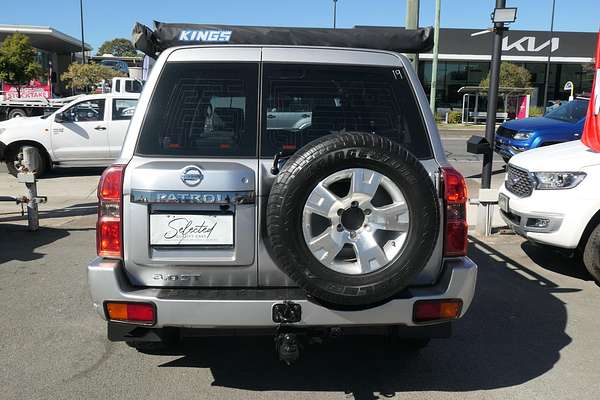 2011 Nissan Patrol ST GU 7