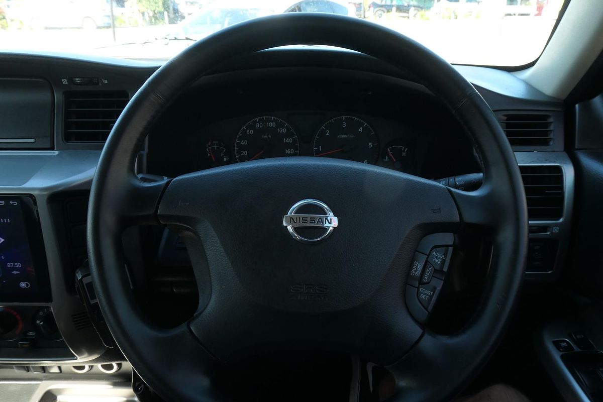 2011 Nissan Patrol ST GU 7