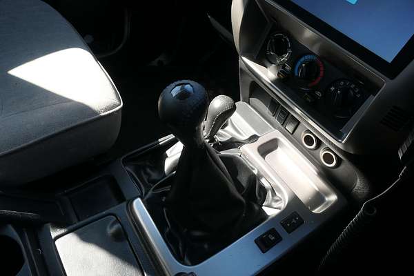 2011 Nissan Patrol ST GU 7