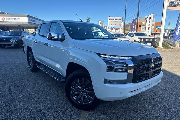 2025 Mitsubishi Triton GLS MV 4X4
