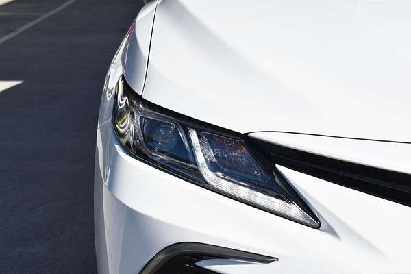 2024 Toyota Camry Ascent AXVH70R