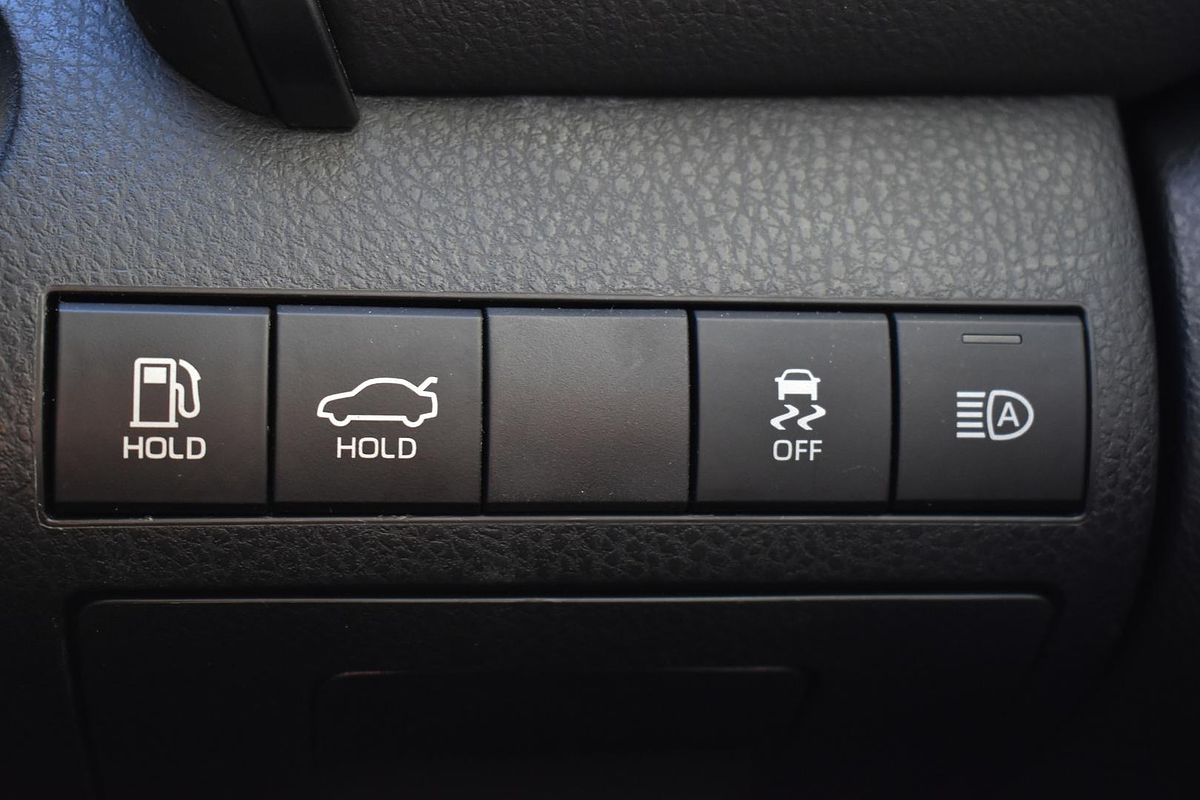 2024 Toyota Camry Ascent AXVH70R